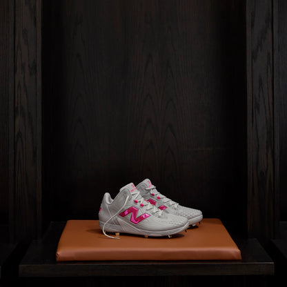 New Balance Fuelcell Ohtani 1 Mothers Day Team Away Grey with Pink