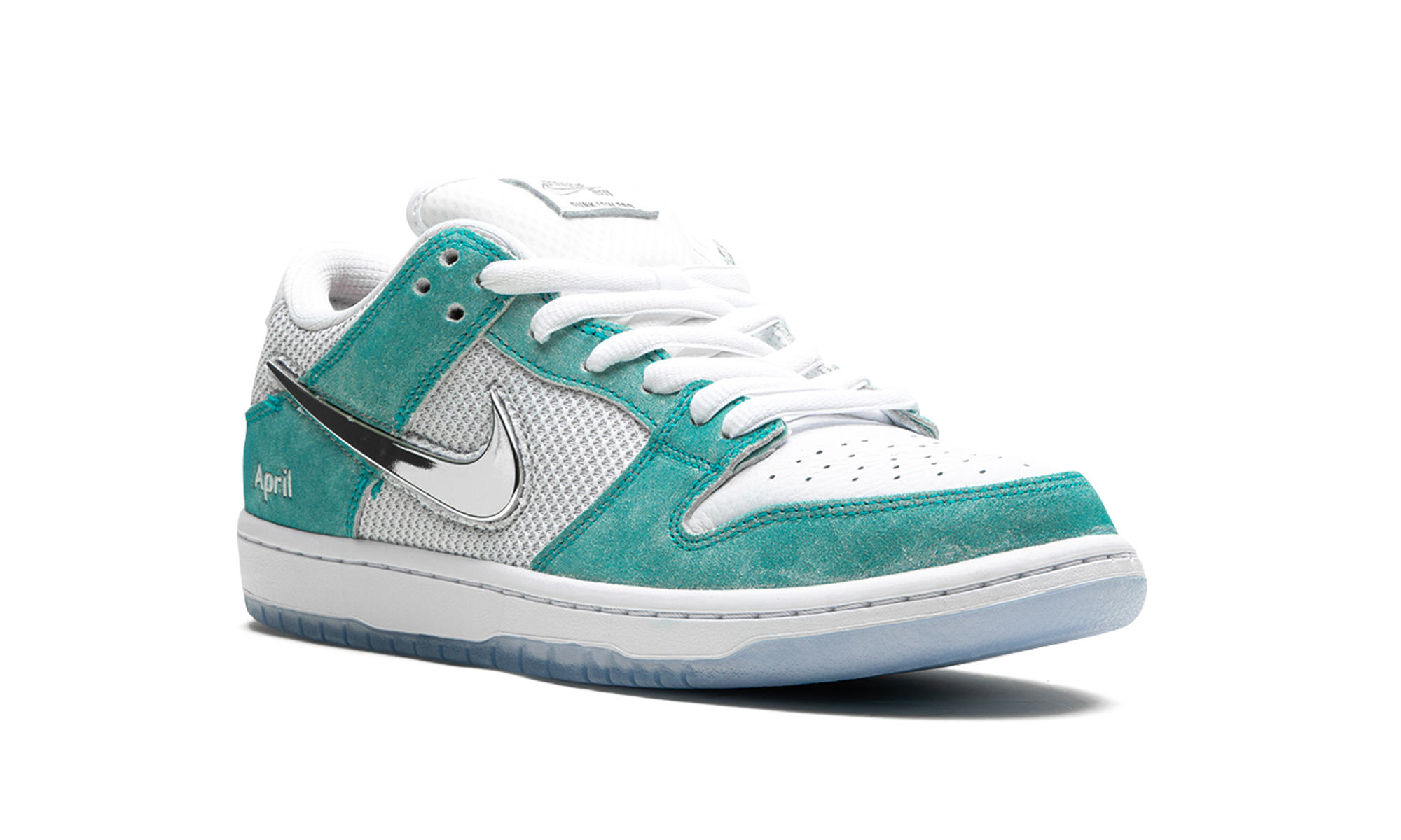 nike sb april 2021