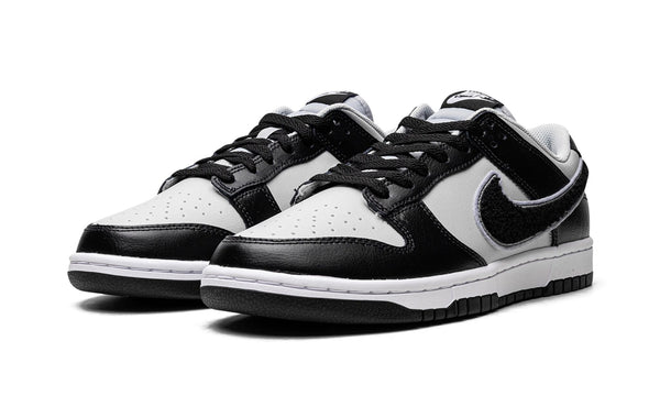Amazon.com | Nike Men's Dunk Low Retro Chenille Swoosh Sail