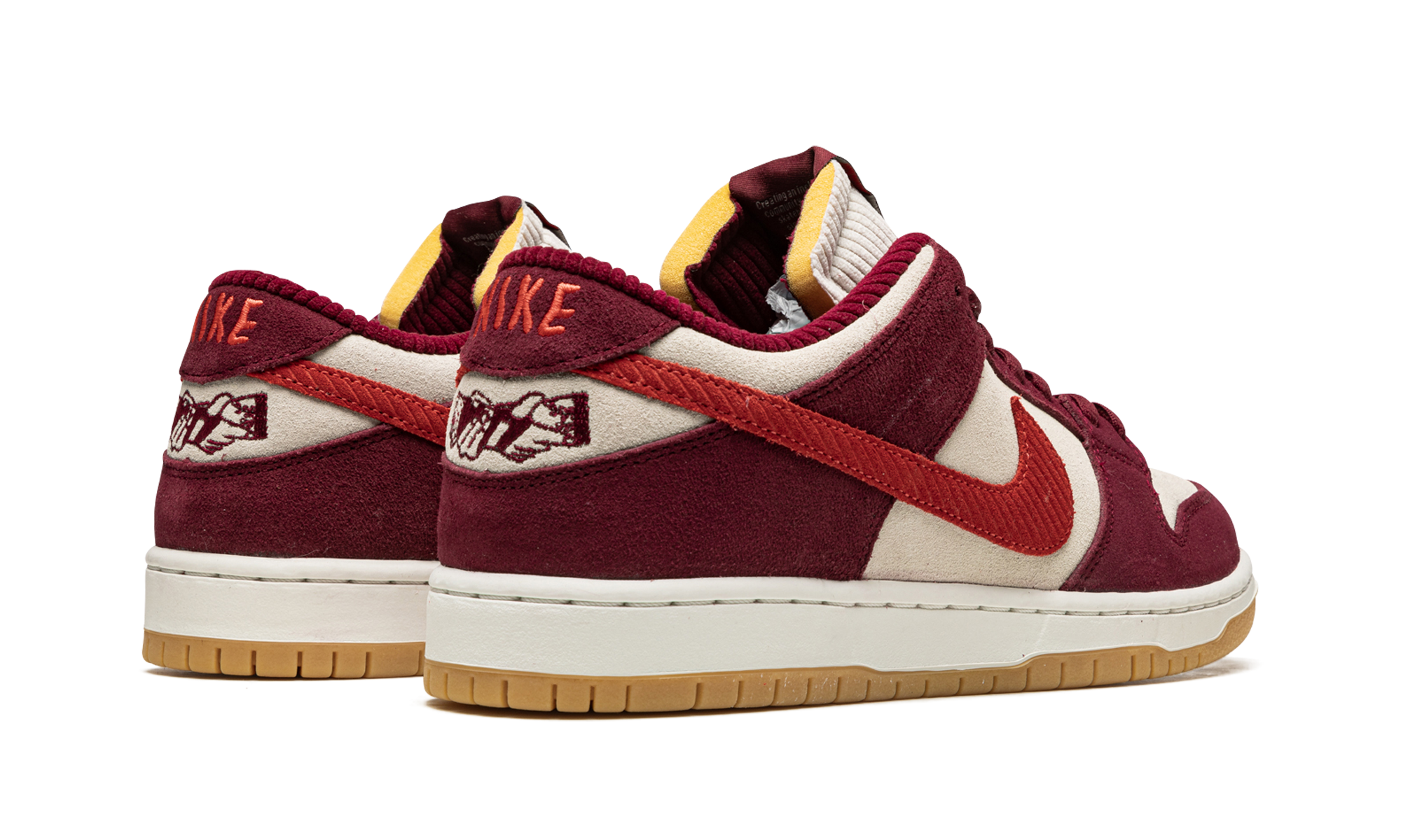 Nike SB Dunk Low Skate Like a Girl