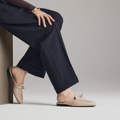  Hermes Oz Mule Beige Galet