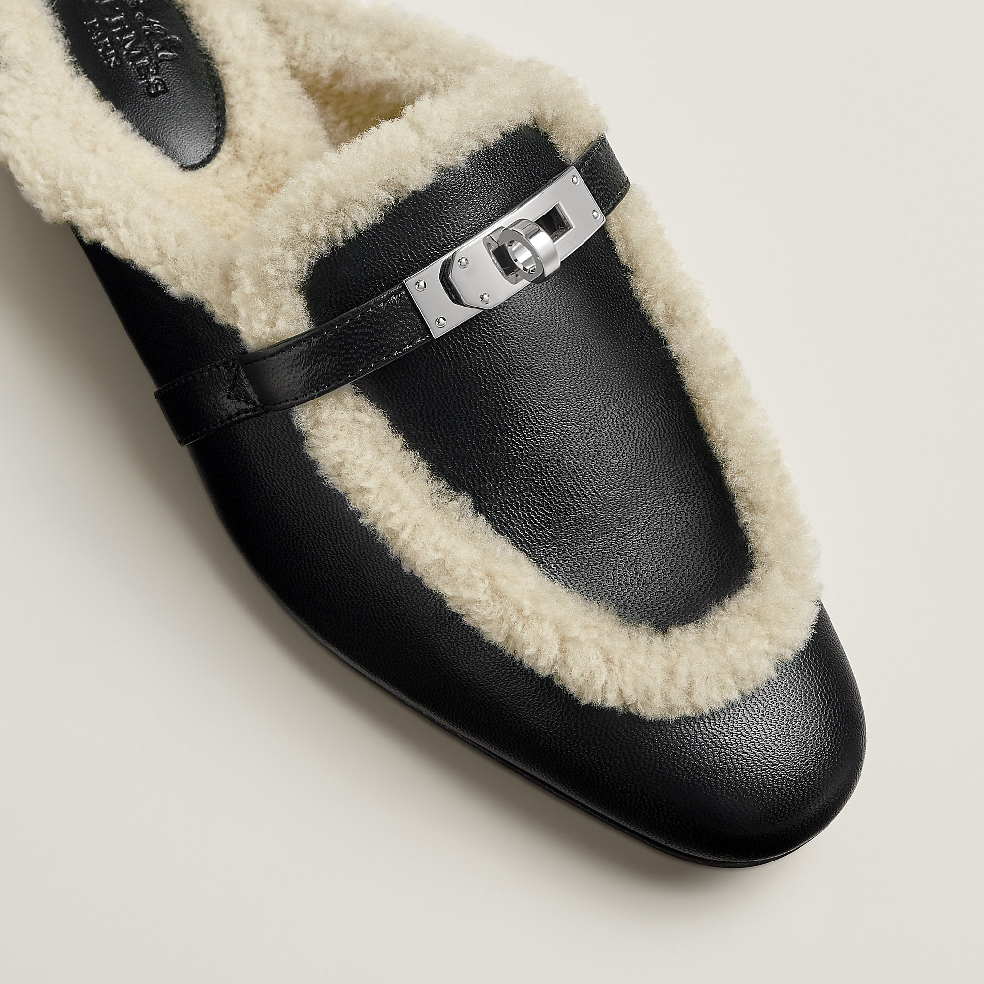  Hermes Oz Mule Noir
