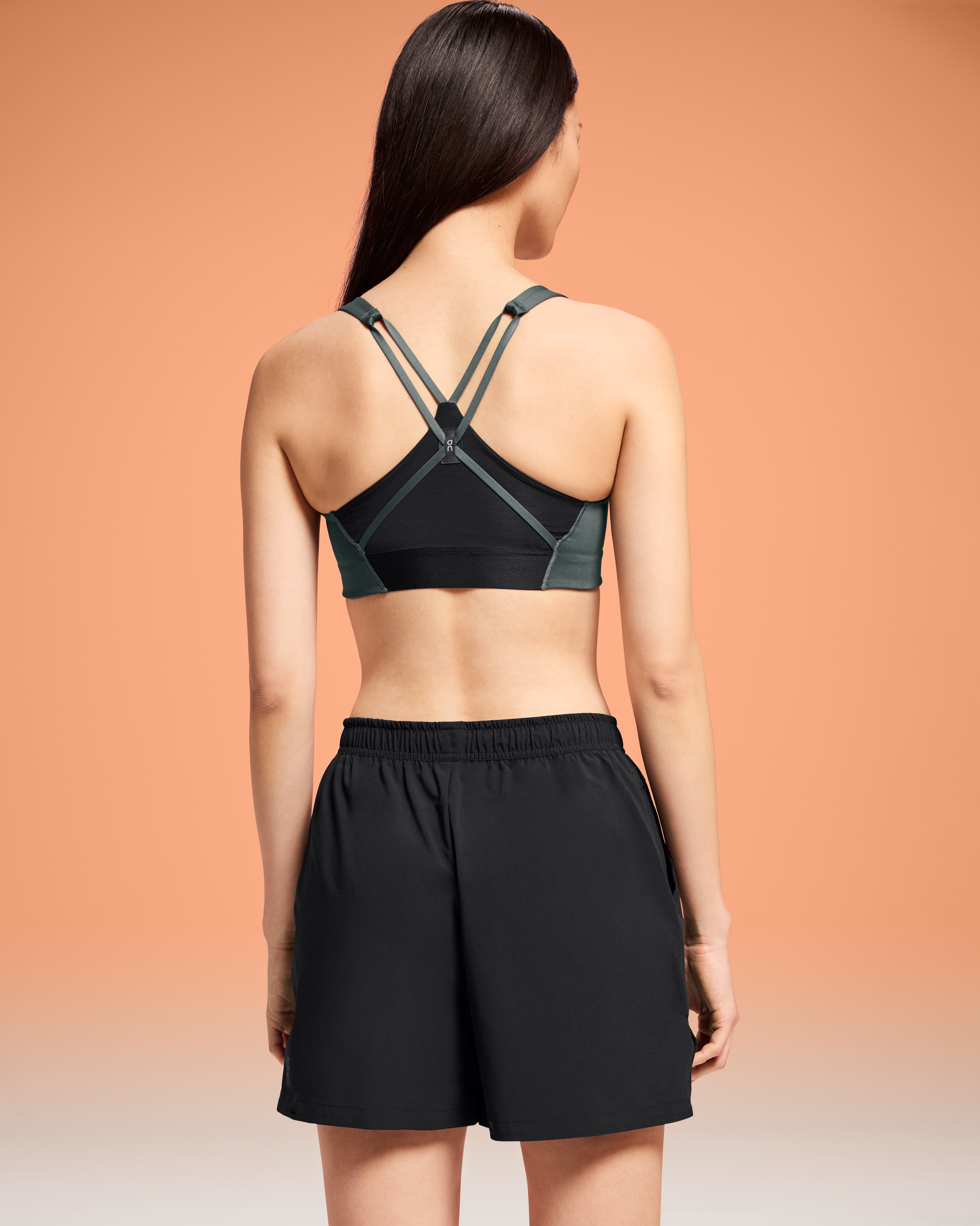 on active bra Lead | Black (Women's)