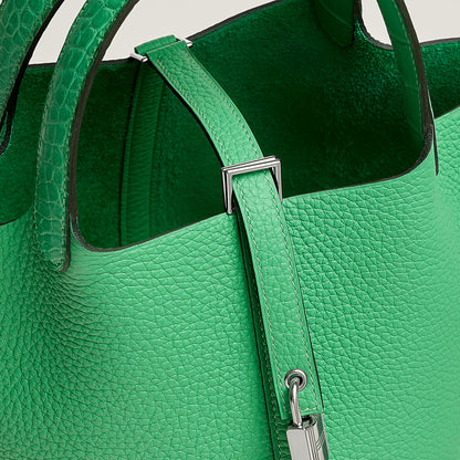  Hermes Picotin Lock 18 Bag Vert Comics