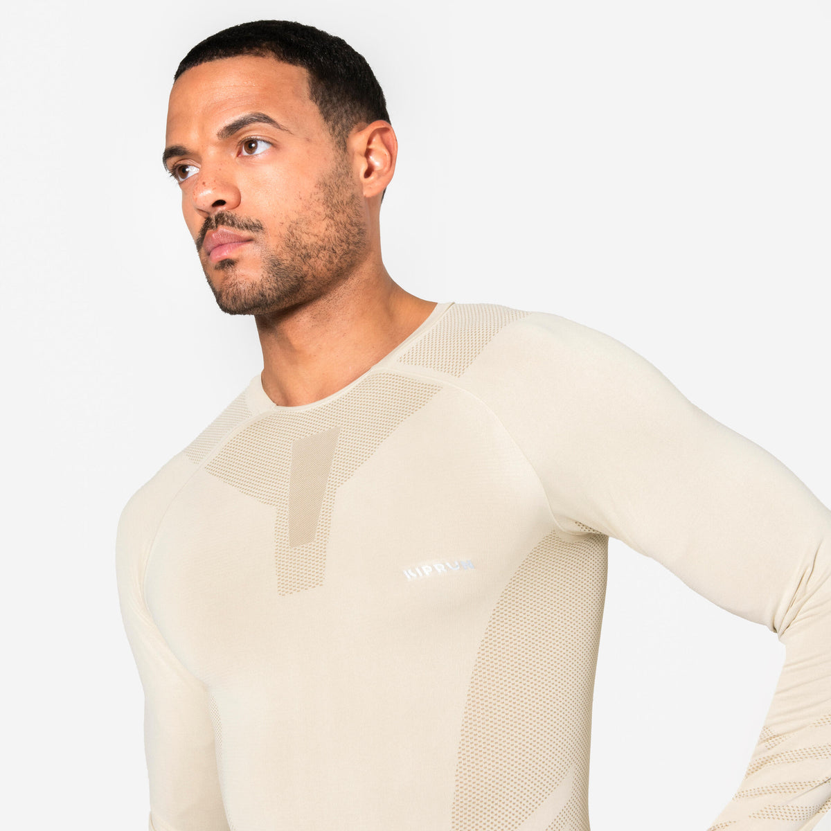 Kiprun Men's Long-Sleeved Slim Running T-Shirt -Kiprun Run 500 Seamless Beige