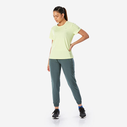 Kiprun 500 Comfort Slim Running T-Shirt- Black / Smoke