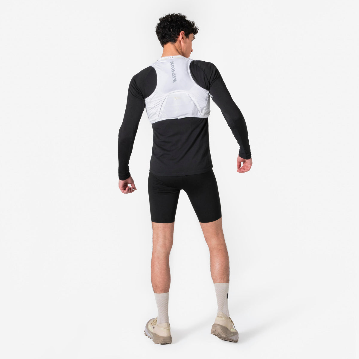 Kiprun Run 900 Warm Regul Men's Long-Sleeved Running Jacket - Beige
