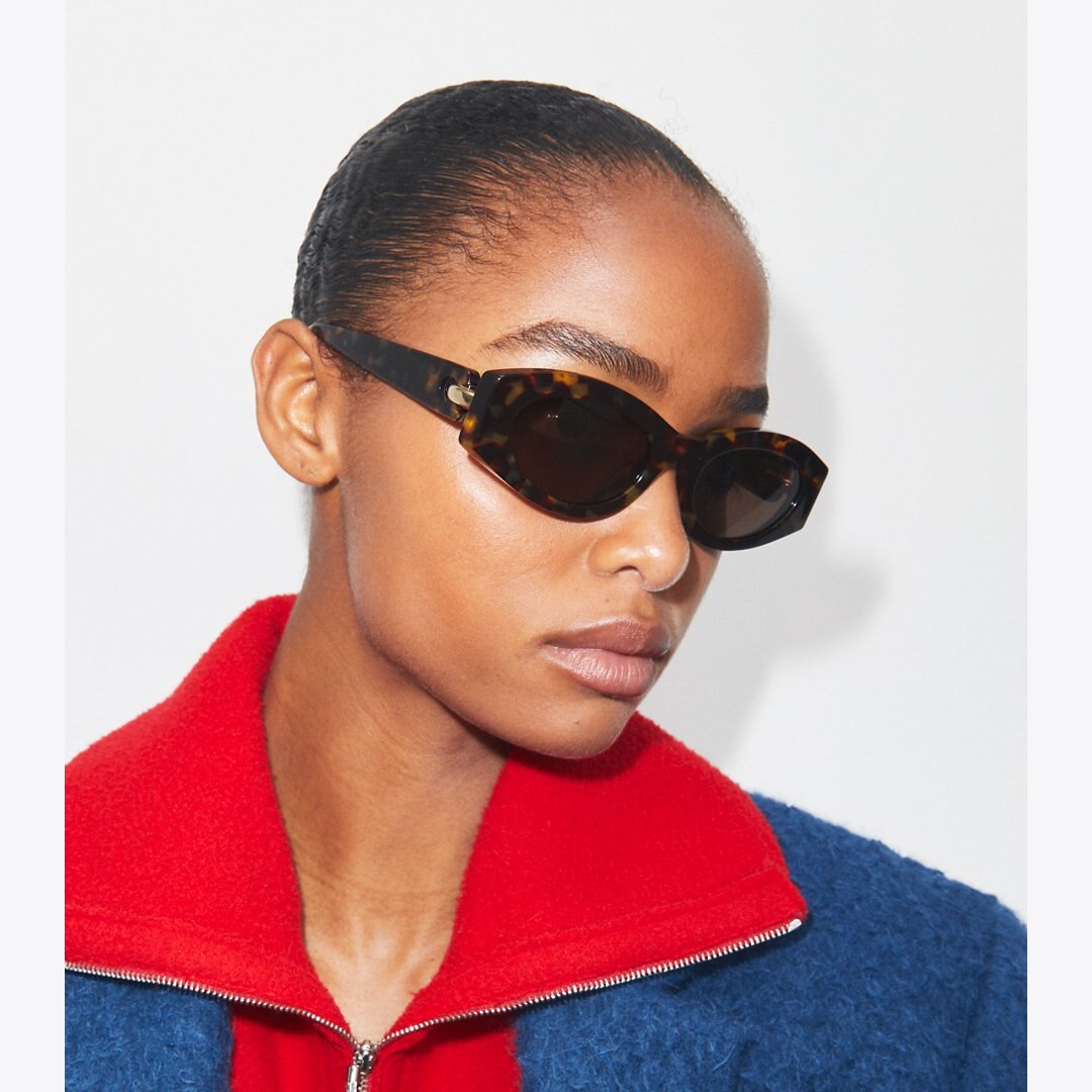 Tory Burch Pierced Oval Sunglasses BLACK/DARK GREY