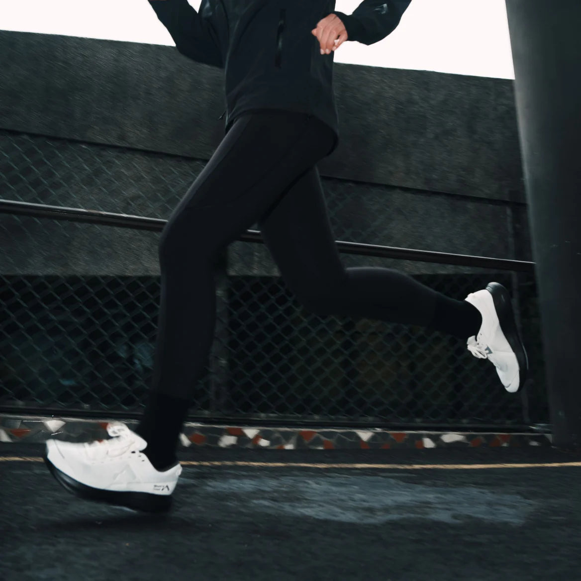 Mount To Coast P1 White|Black Women's