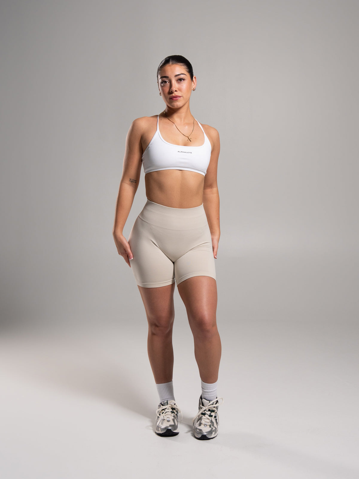Alphalete Women's Pump High Rise Short