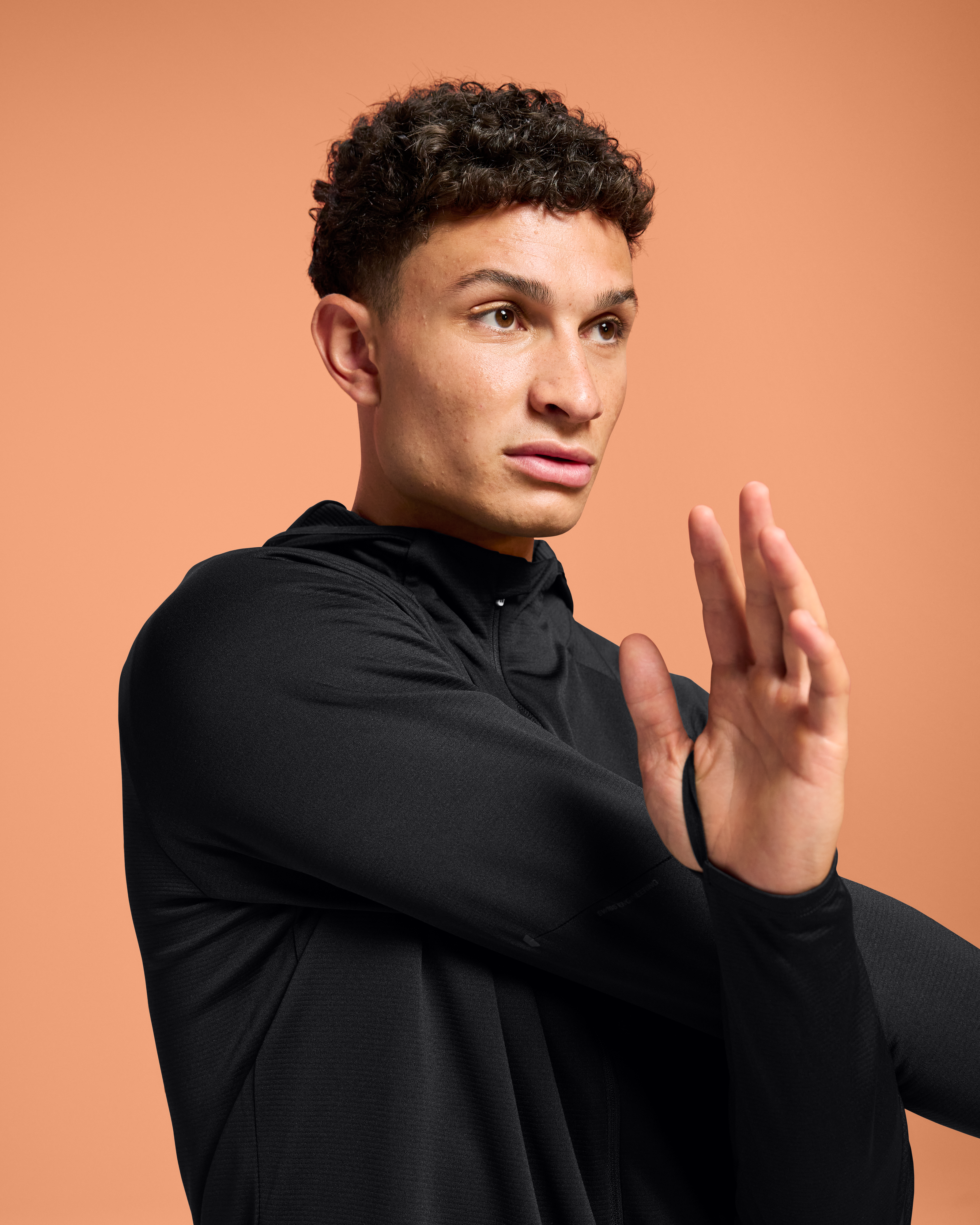 On Climate Zip Hoodie Black