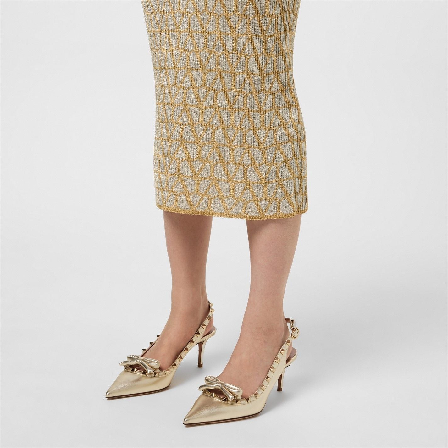  Rockstud Slingback Pumps Platino