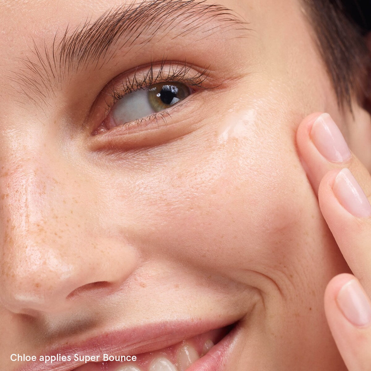 Super Bounce Hyaluronic Acid + Vitamin B5 Hydrating Face Serum