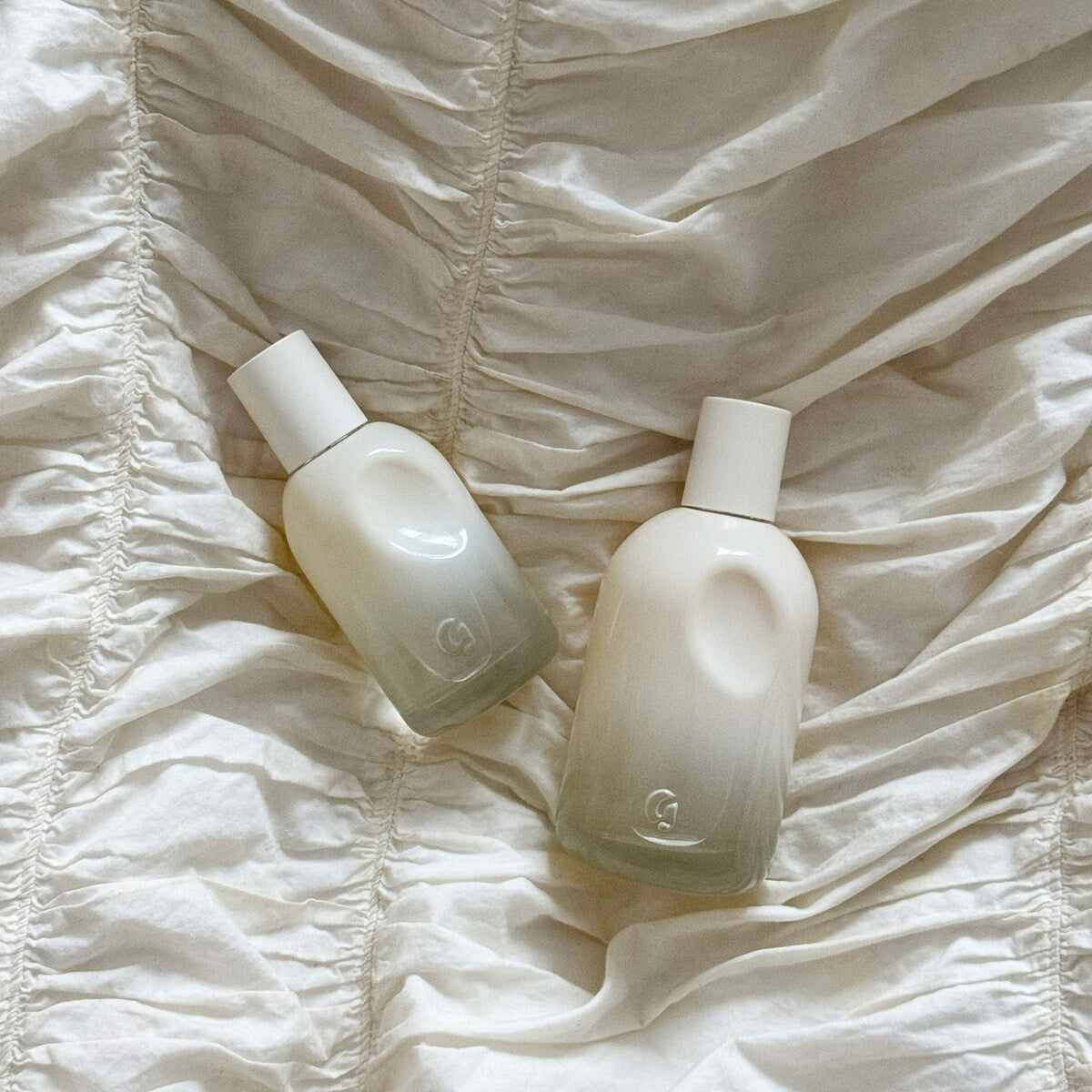 Glossier You Doux Eau de Parfum Travel Spray