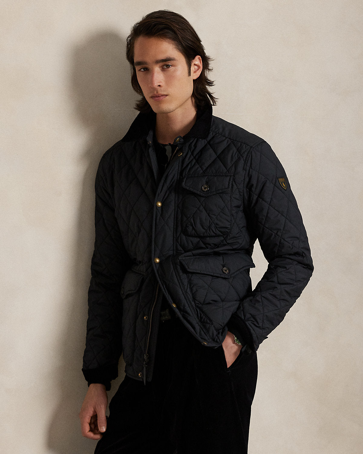 #color_polo-black