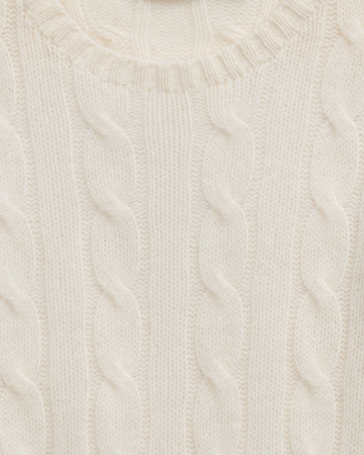 Ralph Lauren The Iconic CableKnit Cashmere Sweater