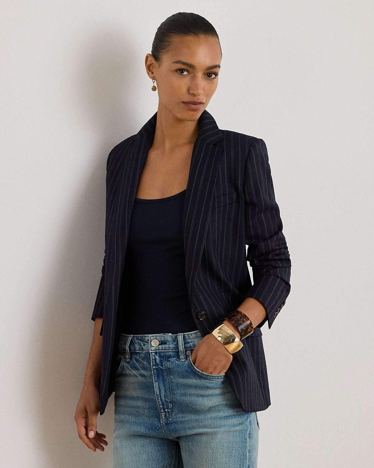 #color_navy/cream