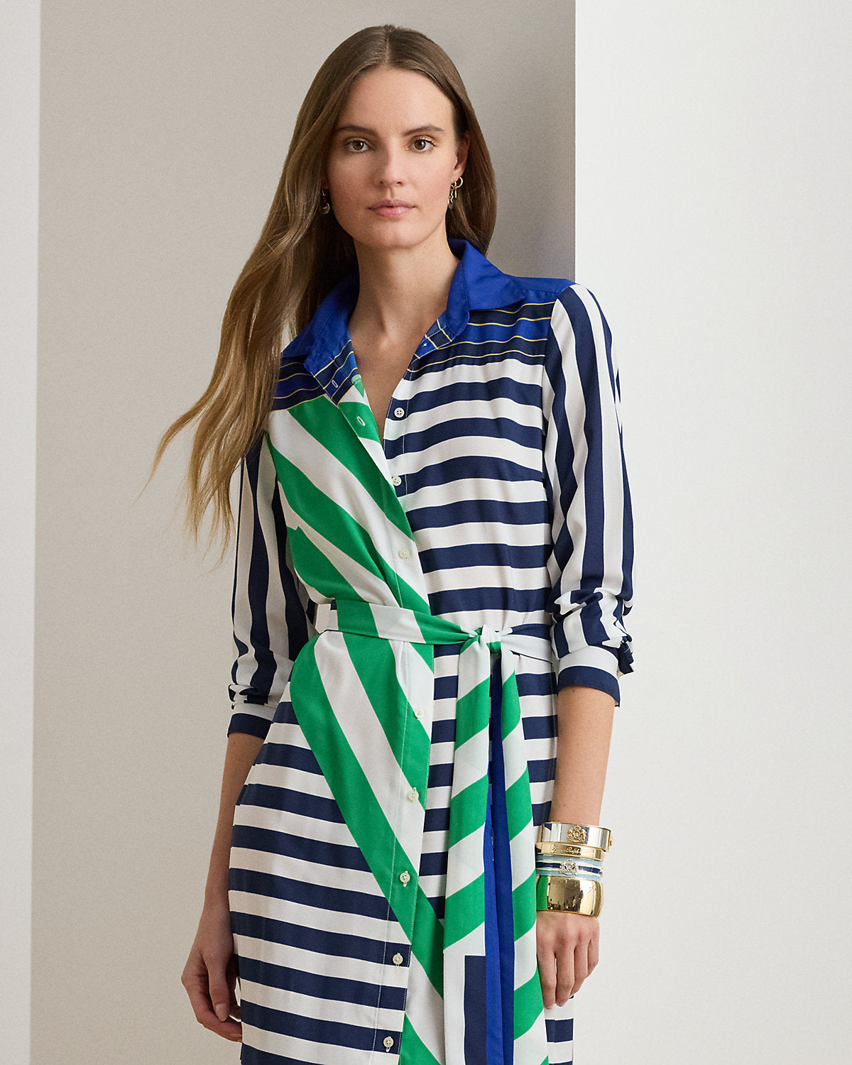 #color_navy/white/green