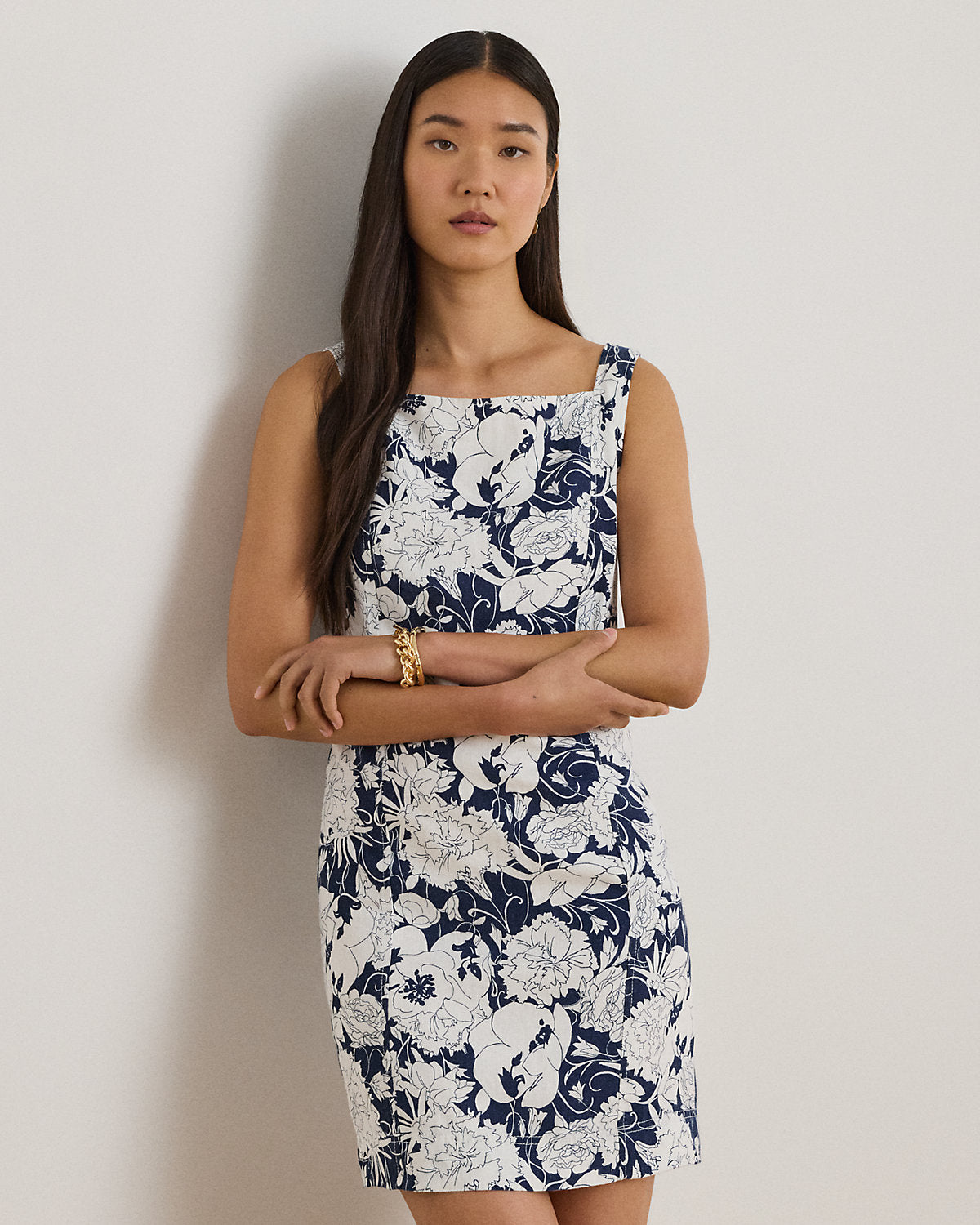 #color_white/navy