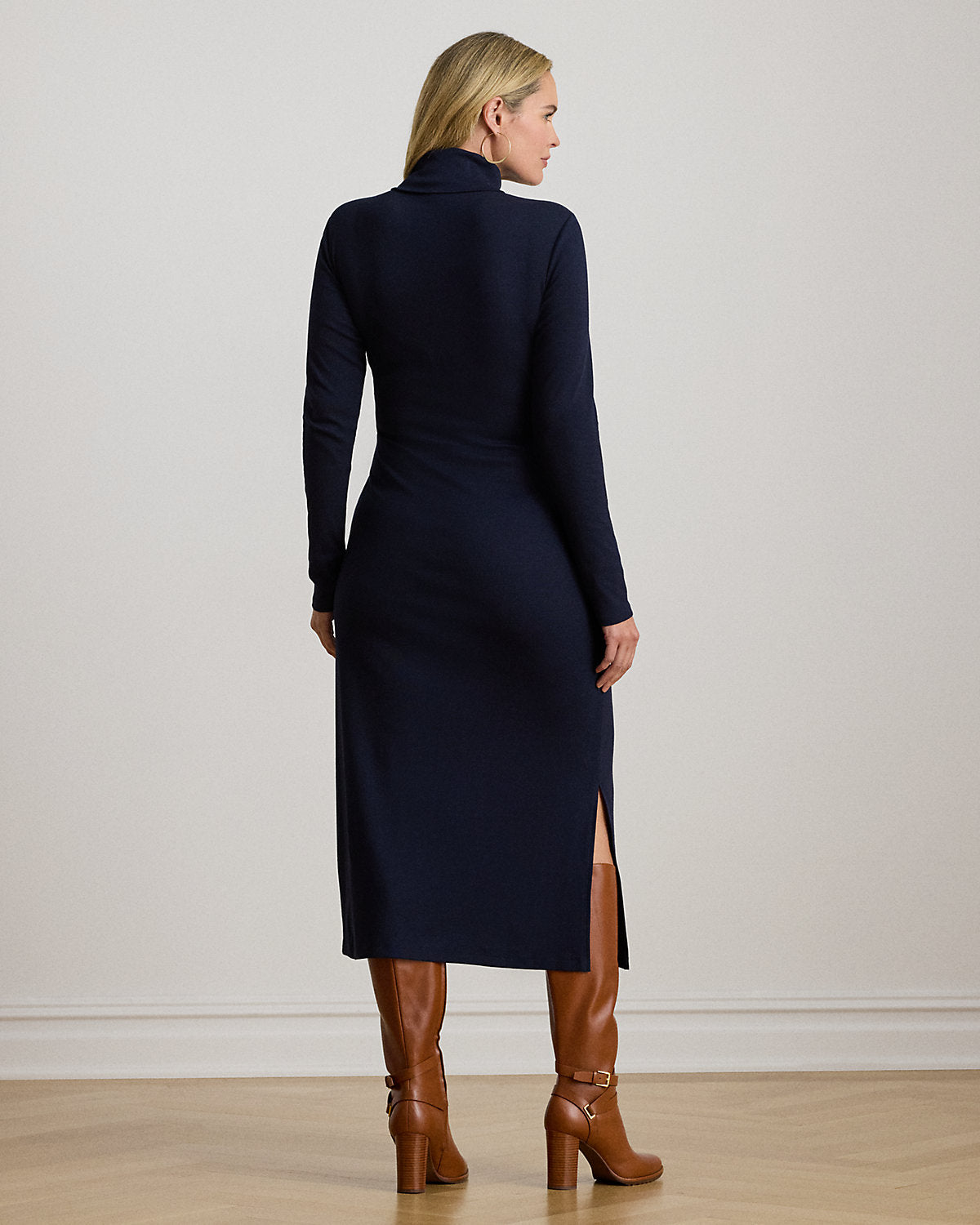 #color_lighthouse-navy