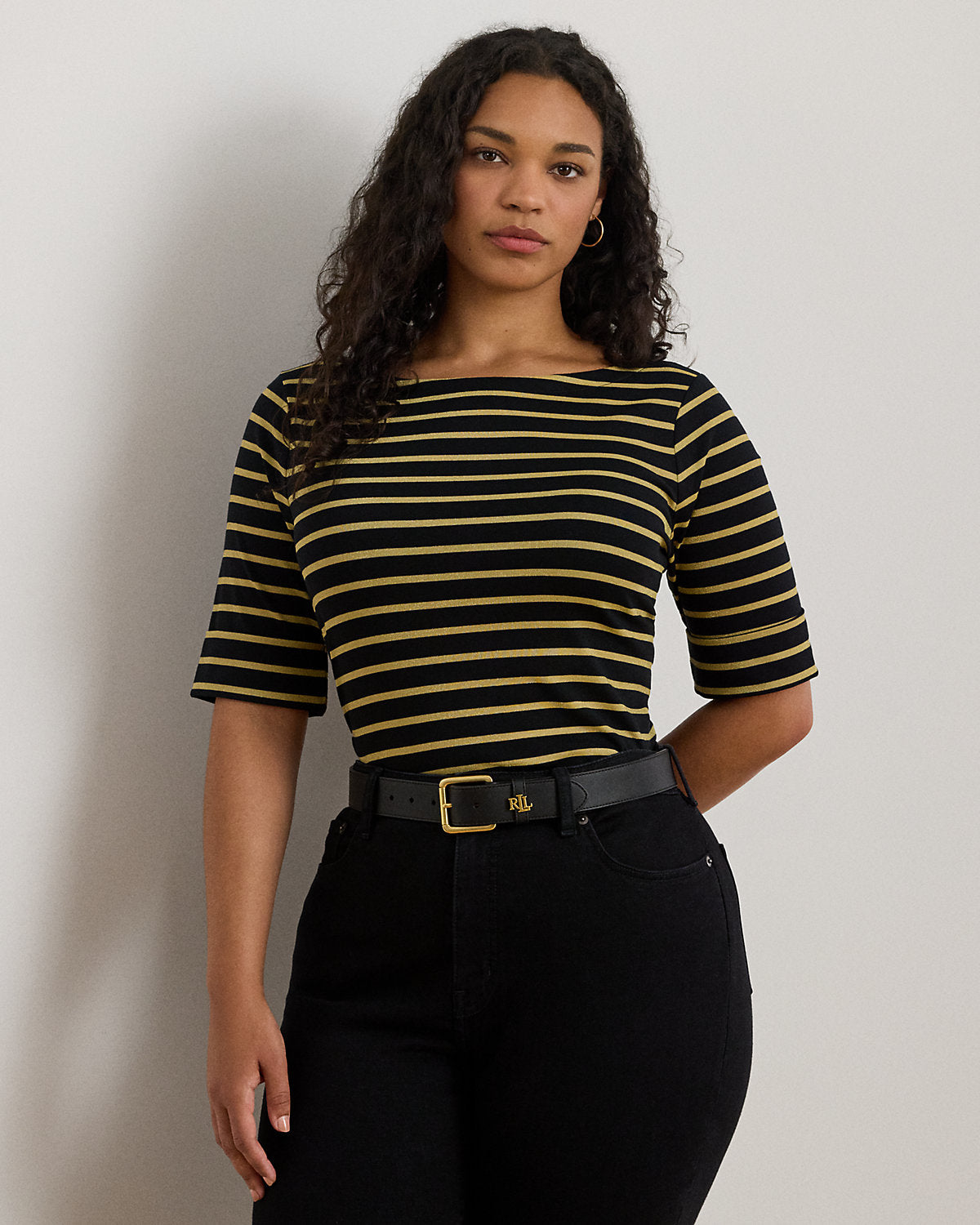 #color_black/gold-metallic