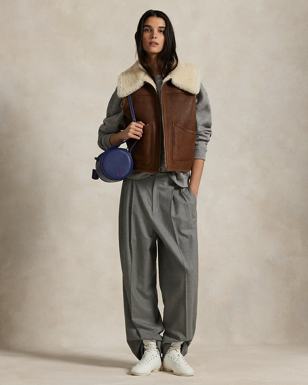 #color_pale-russet/spring-beige