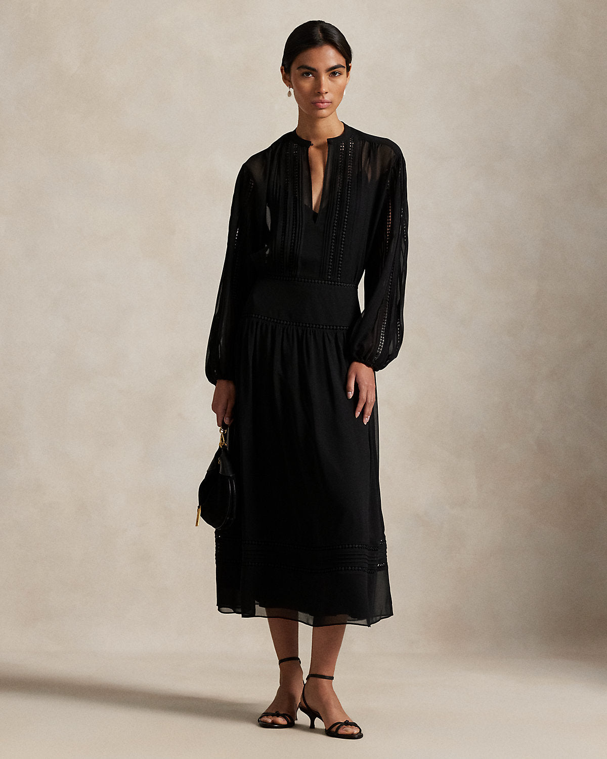 #color_polo-black