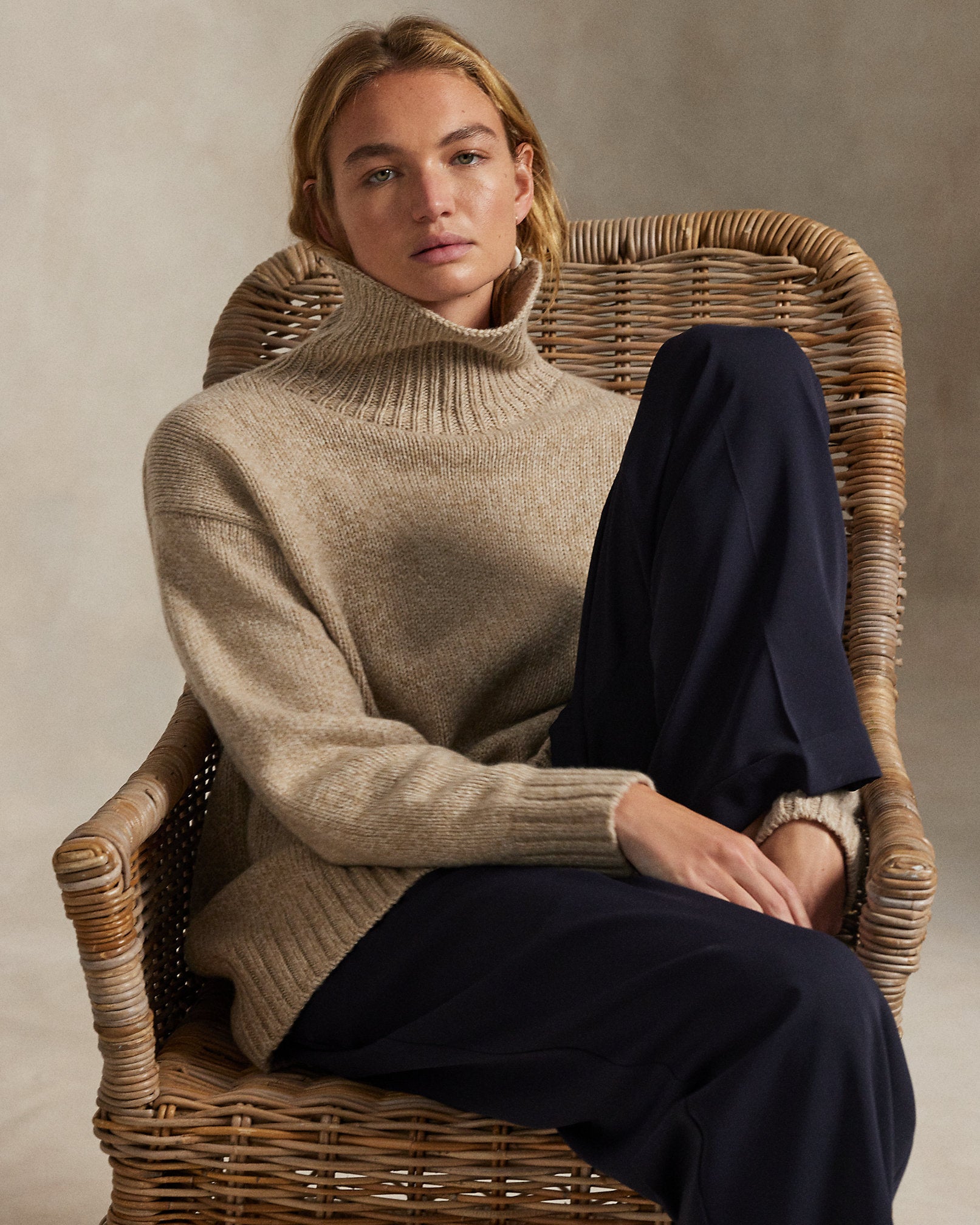 Ralph Lauren WoolCashmere Turtleneck Sweater