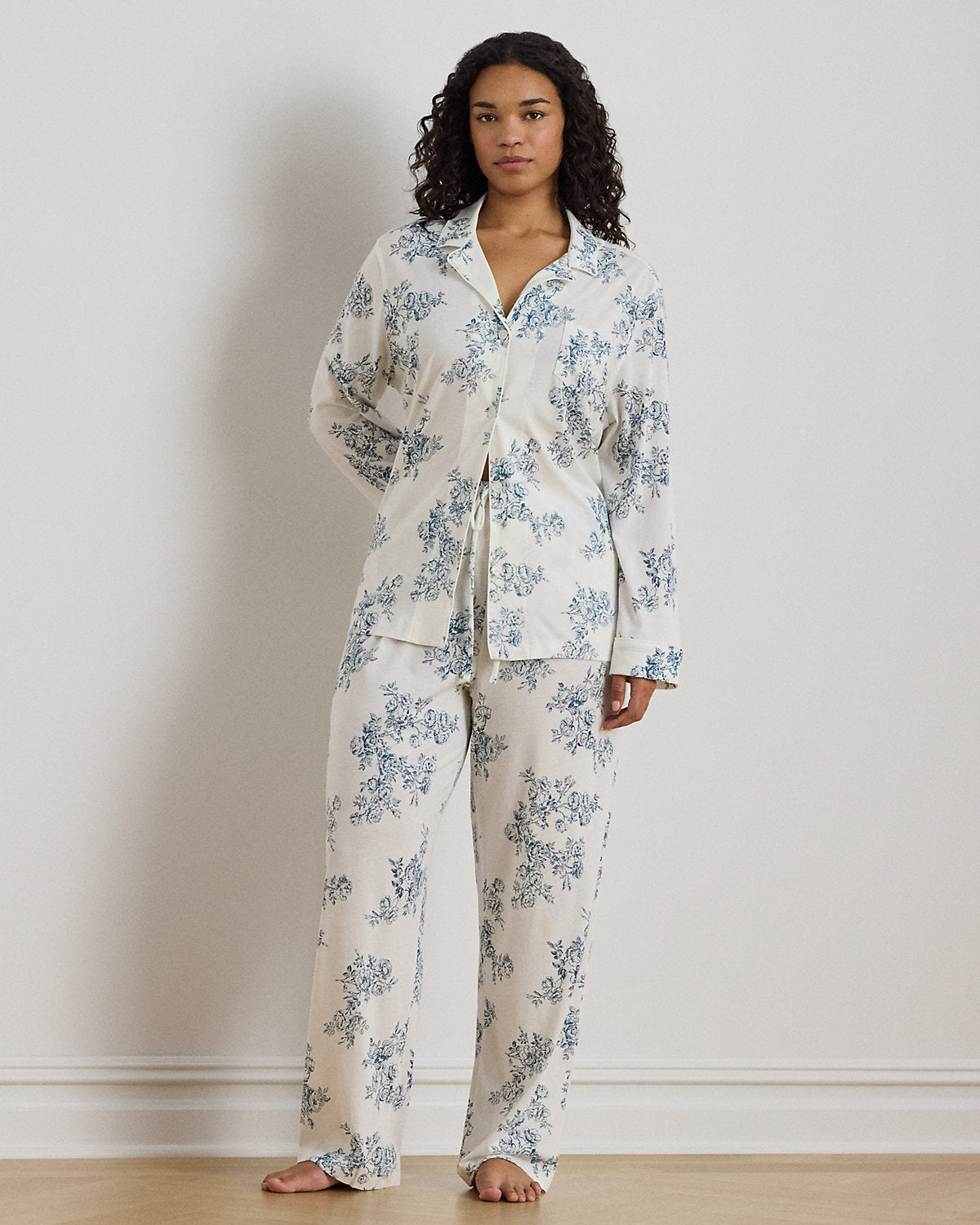 #color_ivory-floral