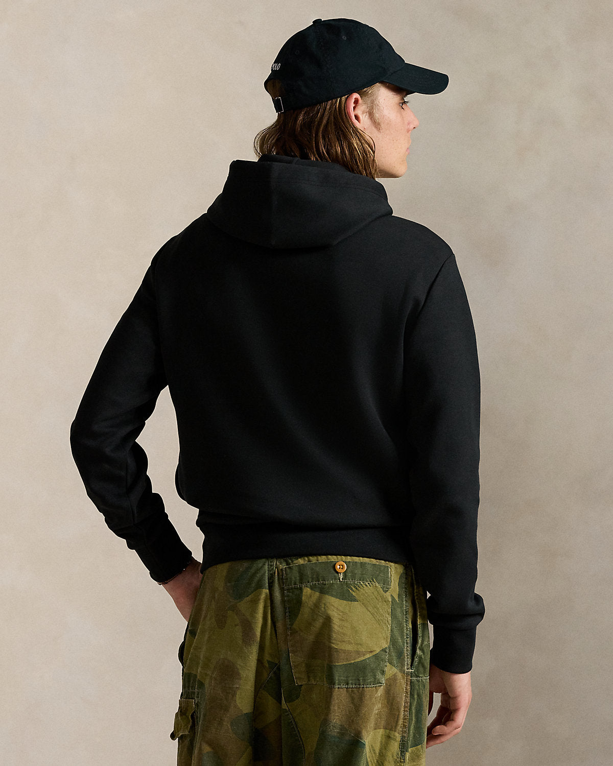 #color_polo-black