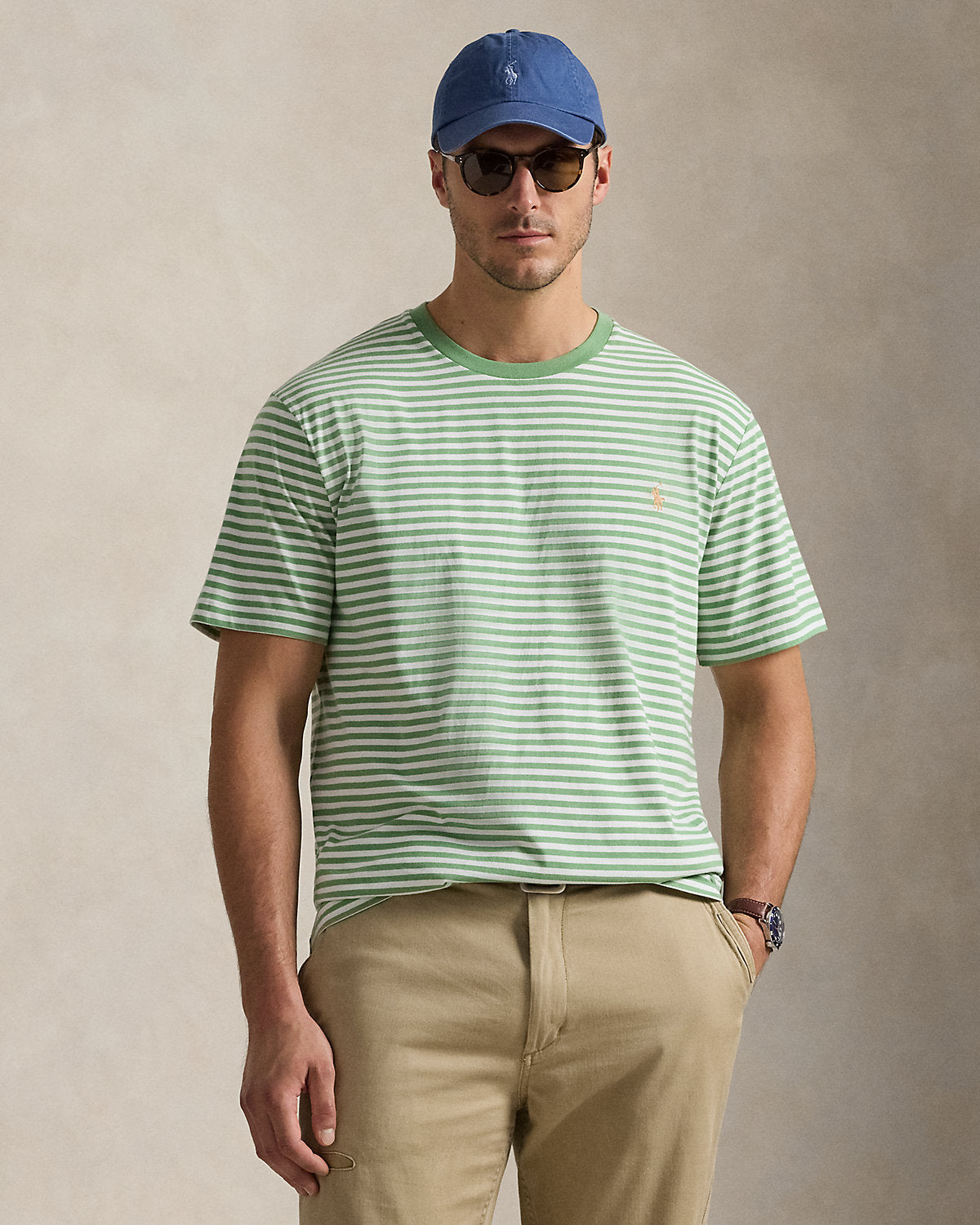 #color_outback-green/white
