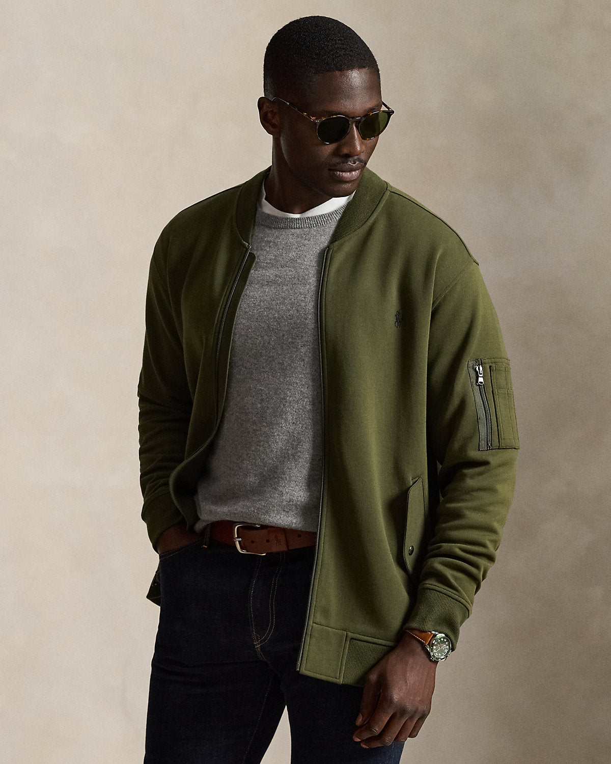 #color_company-olive