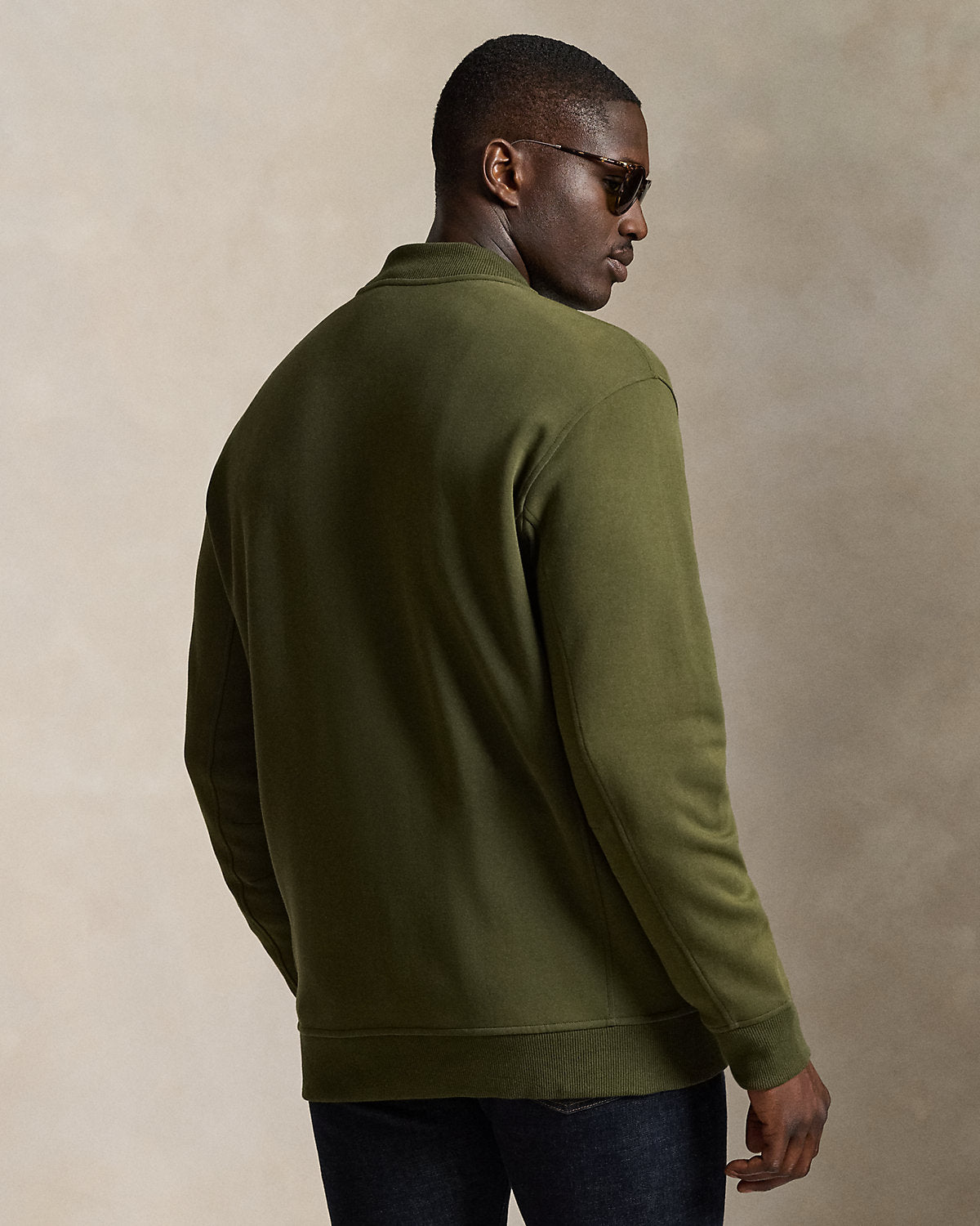#color_company-olive