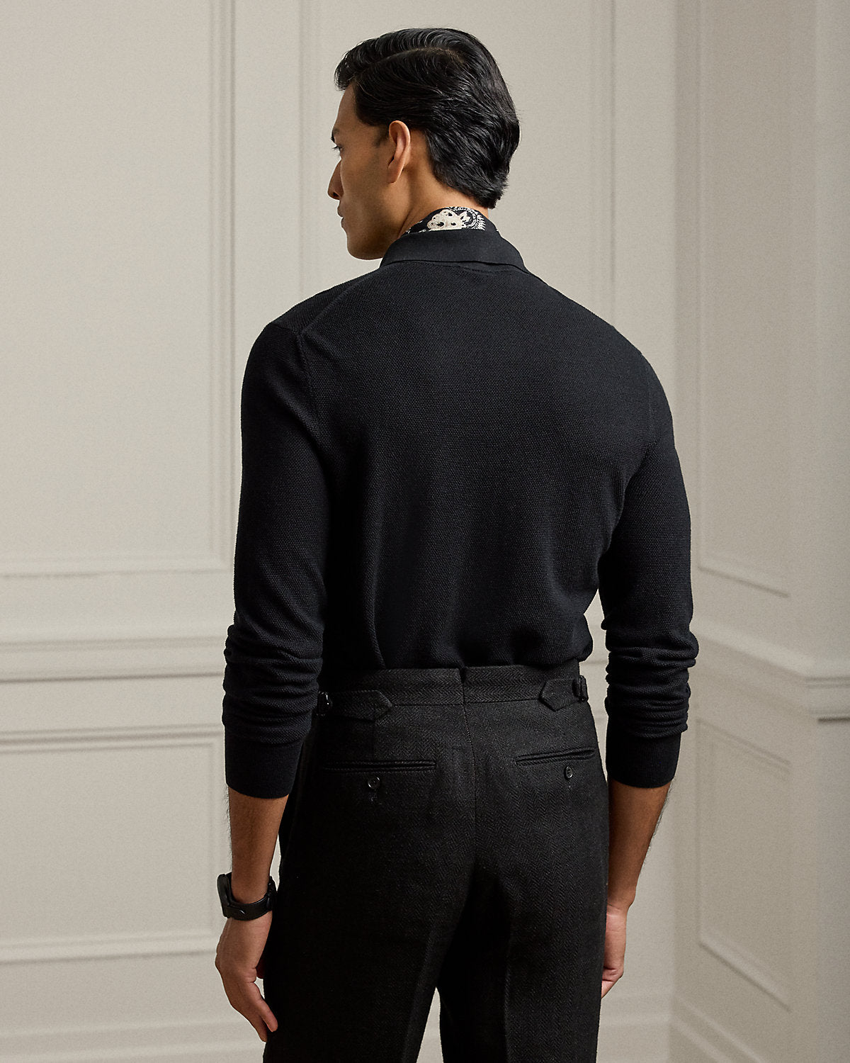 #color_classic-black