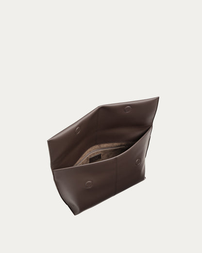 Freja Seamed Clutch Espresso