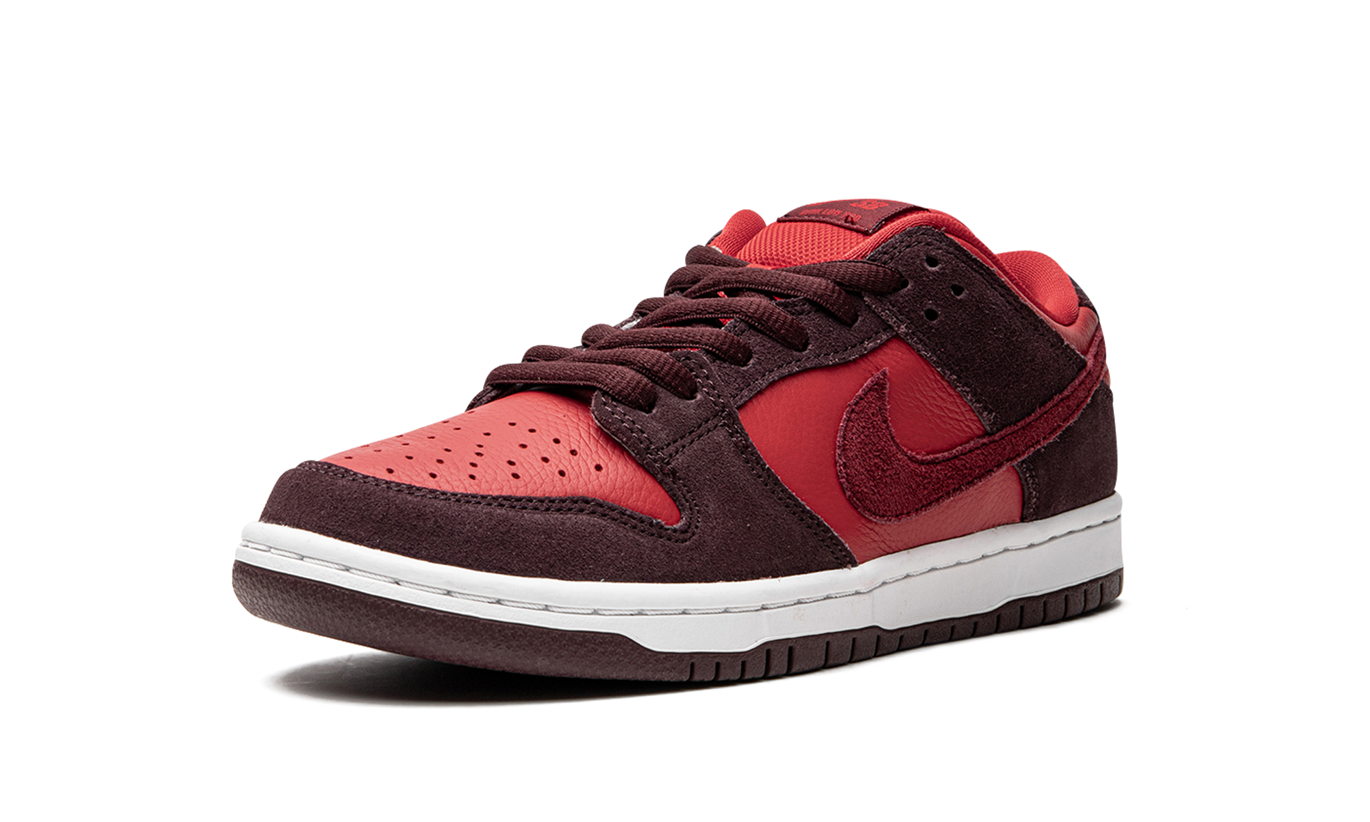 Nike SB Dunk Low Cherry