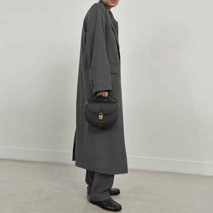 DeMellier The Siena Saddle salt & pepper canvas black small grain