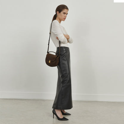 DeMellier The Siena Saddle mocha suede & mocha small grain
