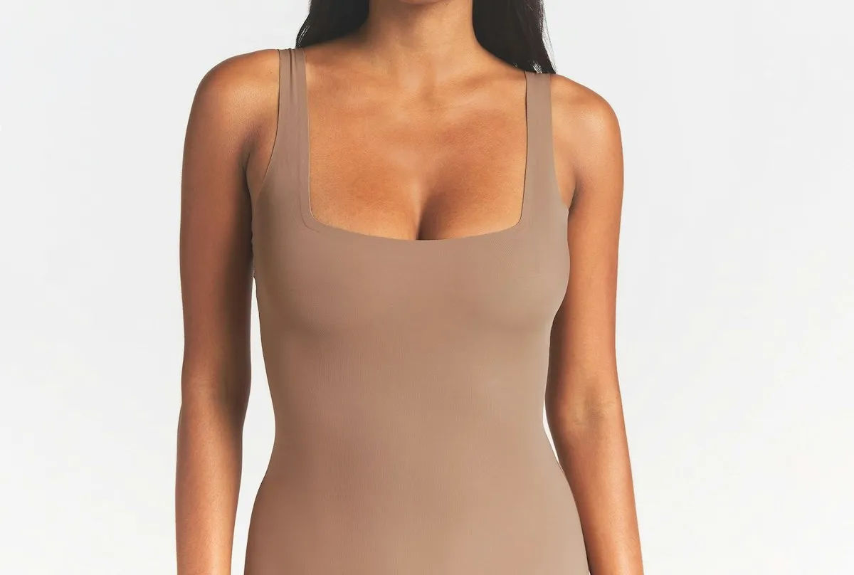 Skims Cool Shapewear Mid Thigh Bodysuit