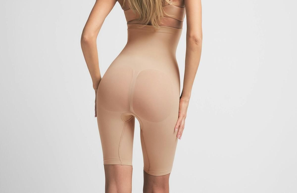 Skims Seamless Sculpt High-Waisted Above The Knee Short