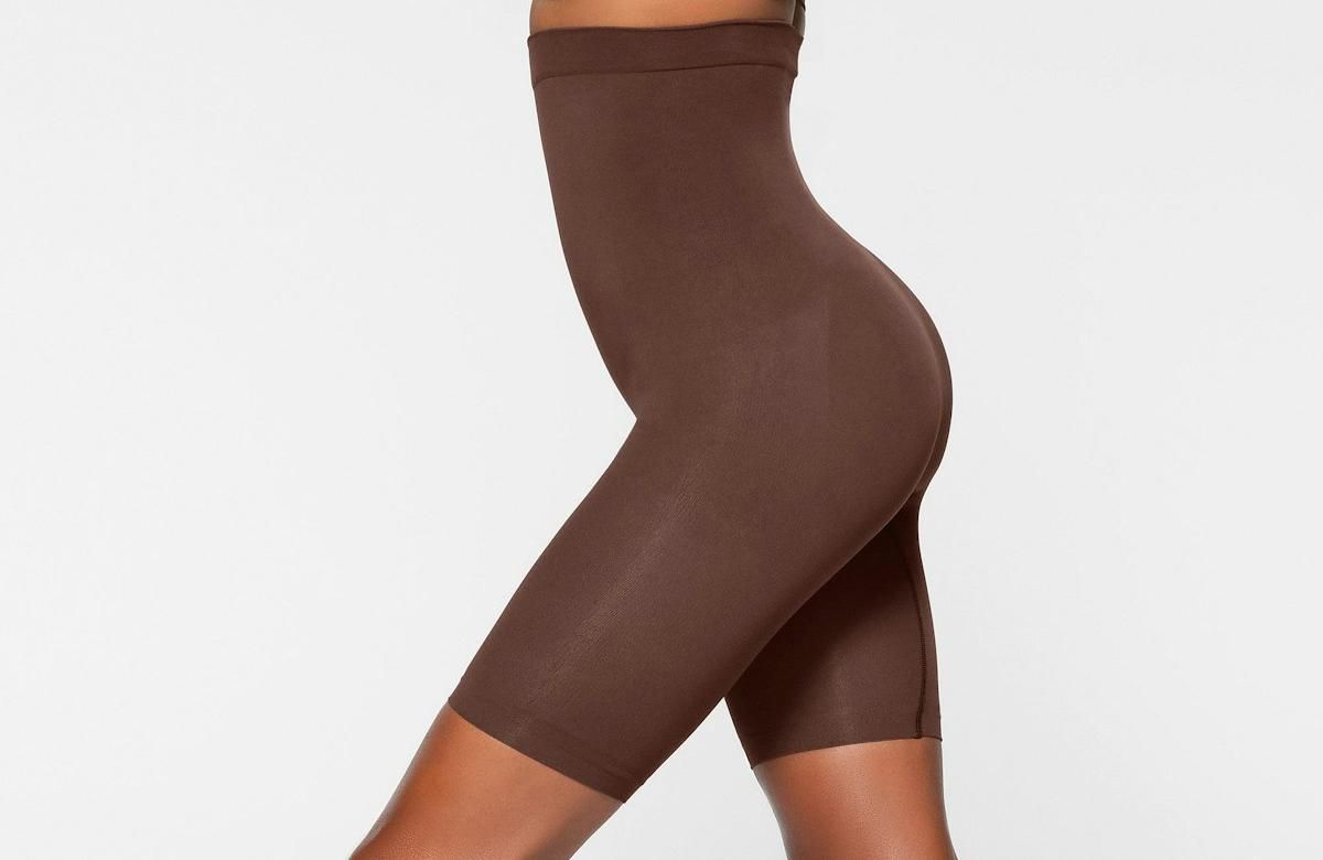 Skims Seamless Sculpt High-Waisted Above The Knee Short