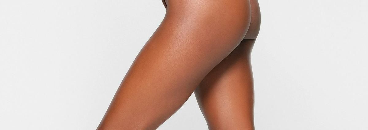 Skims Seamless Sculpt Low Back Thong Bodysuit