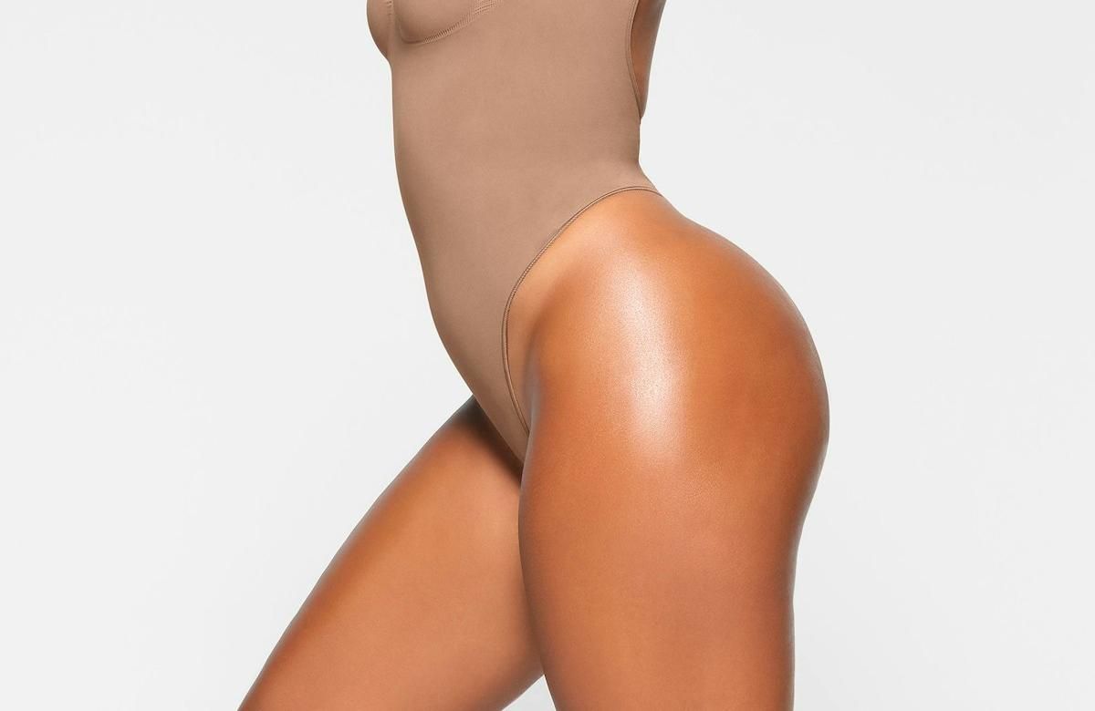 Skims Seamless Sculpt Low Back Thong Bodysuit
