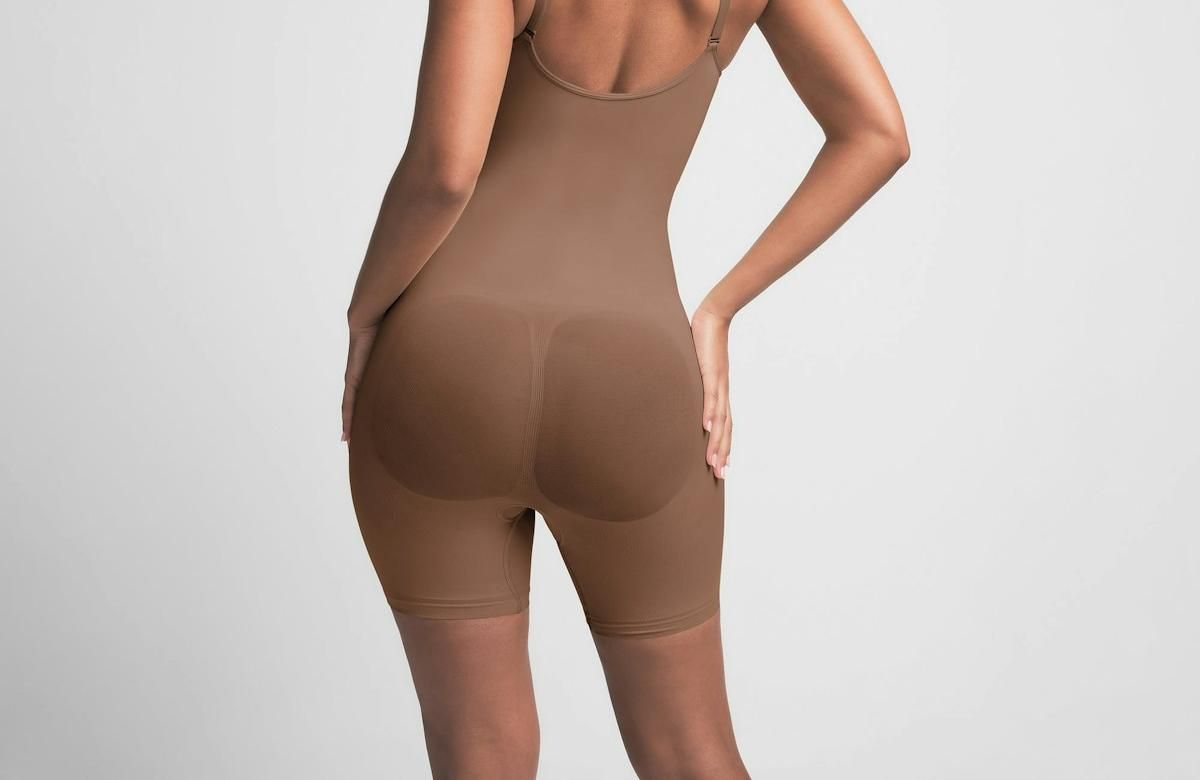 Skims Seamless Sculpt Mid Thigh Bodysuit