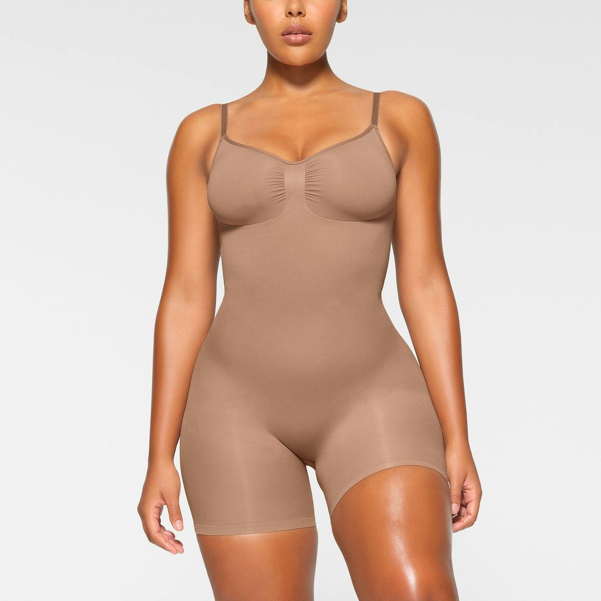 Skims Seamless Sculpt Mid Thigh Bodysuit