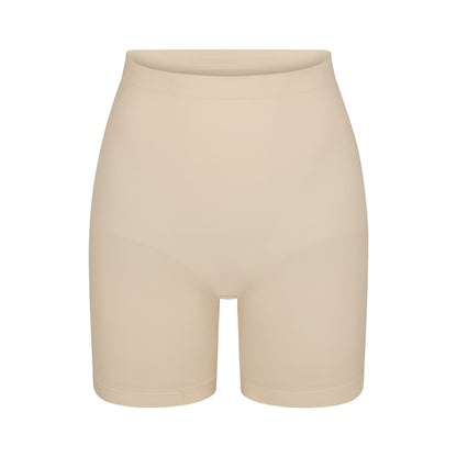 Skims Seamless Sculpt Mid Thigh Short Sand