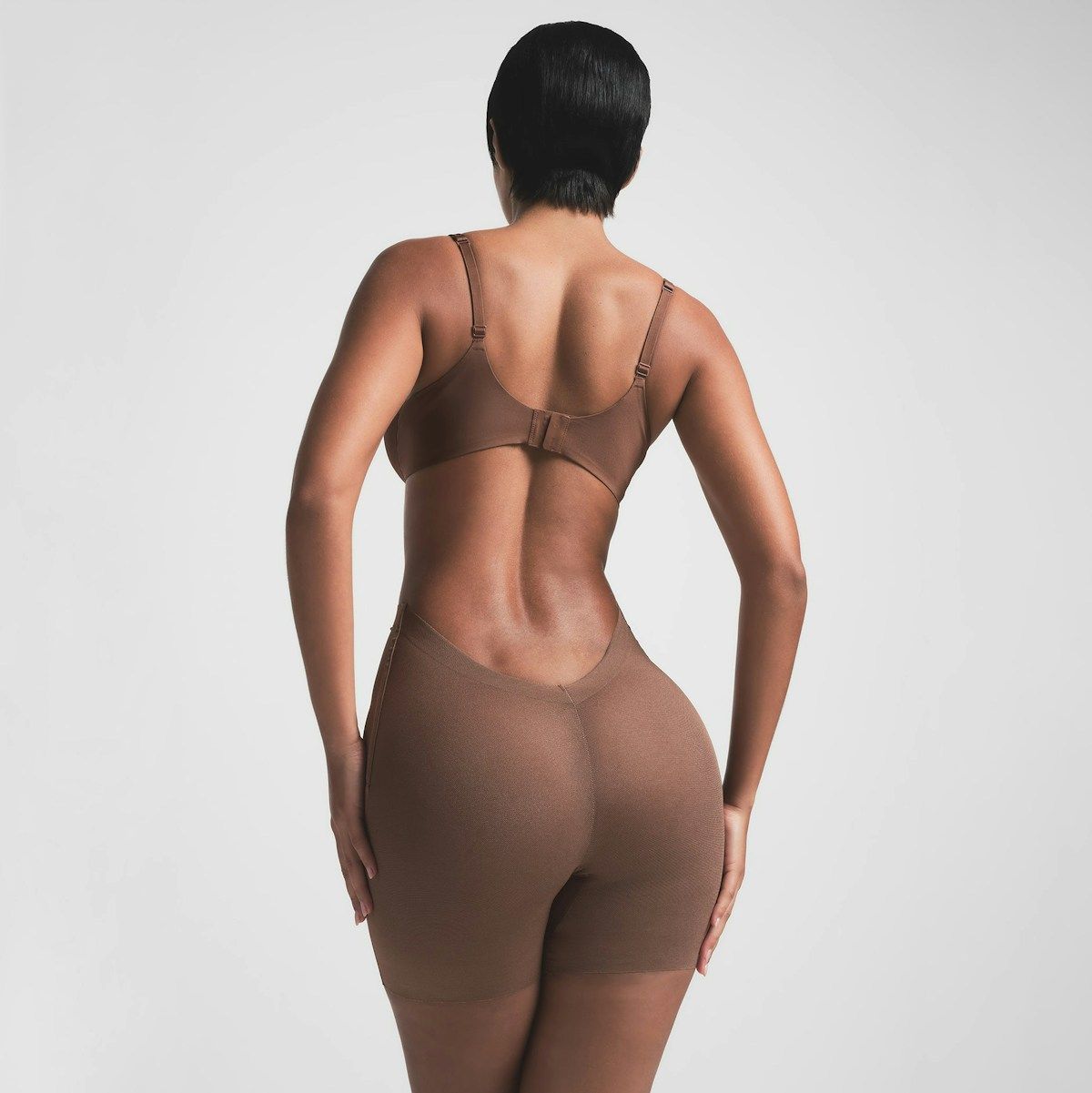 Skims Sheer Sculpt Low Back Short