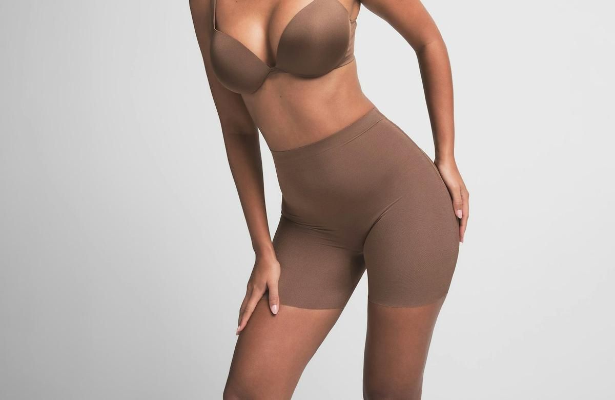 Skims Sheer Sculpt Low Back Short