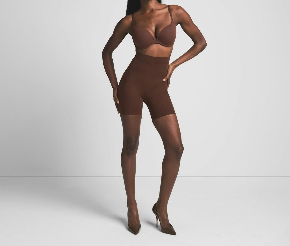 Skims Sheer Seamless High-Waisted Mid Thigh Short