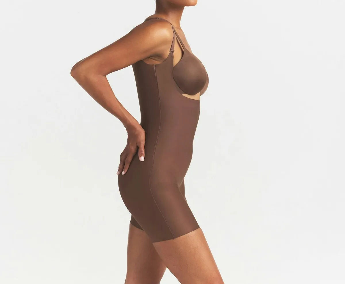Skims Body Core Sculpt Back Smoothing Open Bust Mid Thigh Bodysuit